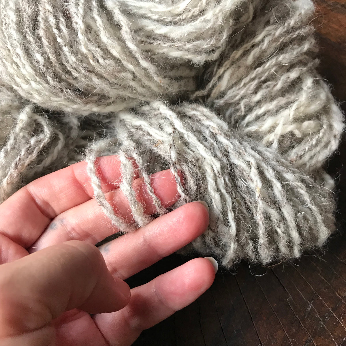 Natural hand spun yarn made on a vintage spinning wheel 60 grams 64 yards - Mynoush
