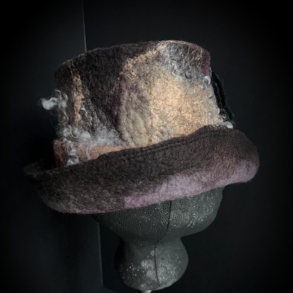 Felted top hat with rose - 24”