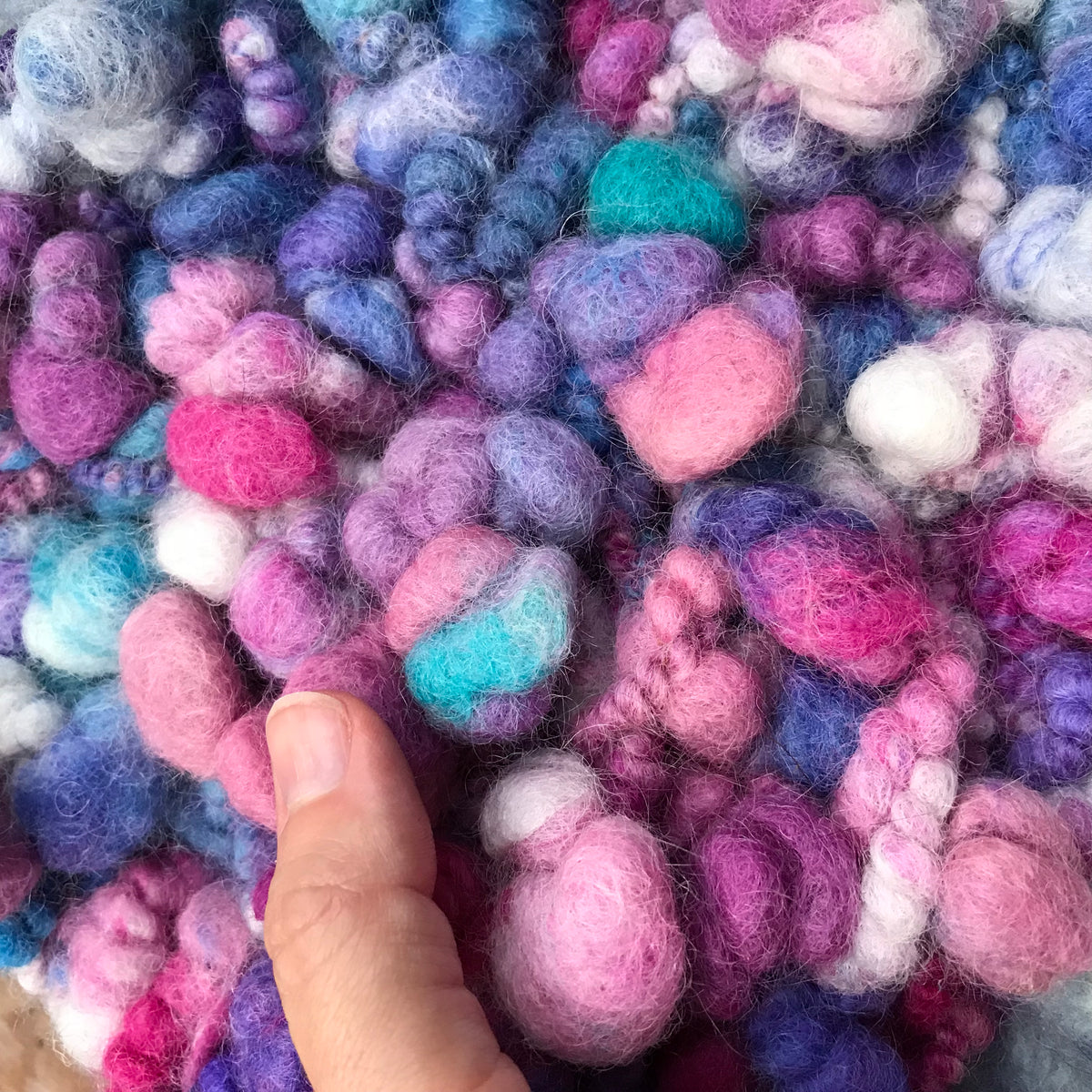 Blue Felted handbag prototype II - Mynoush