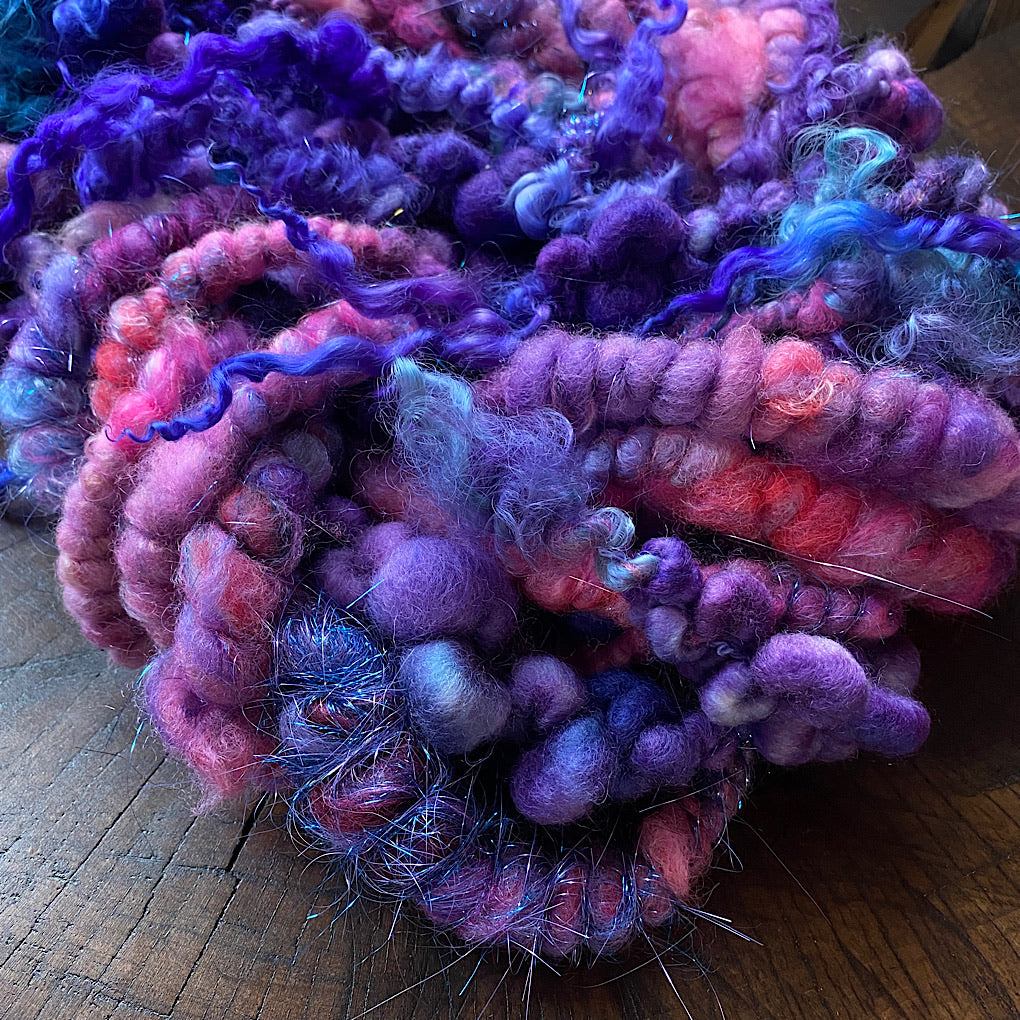 Sweet Ivy - Fluffy sparkly giant art yarn