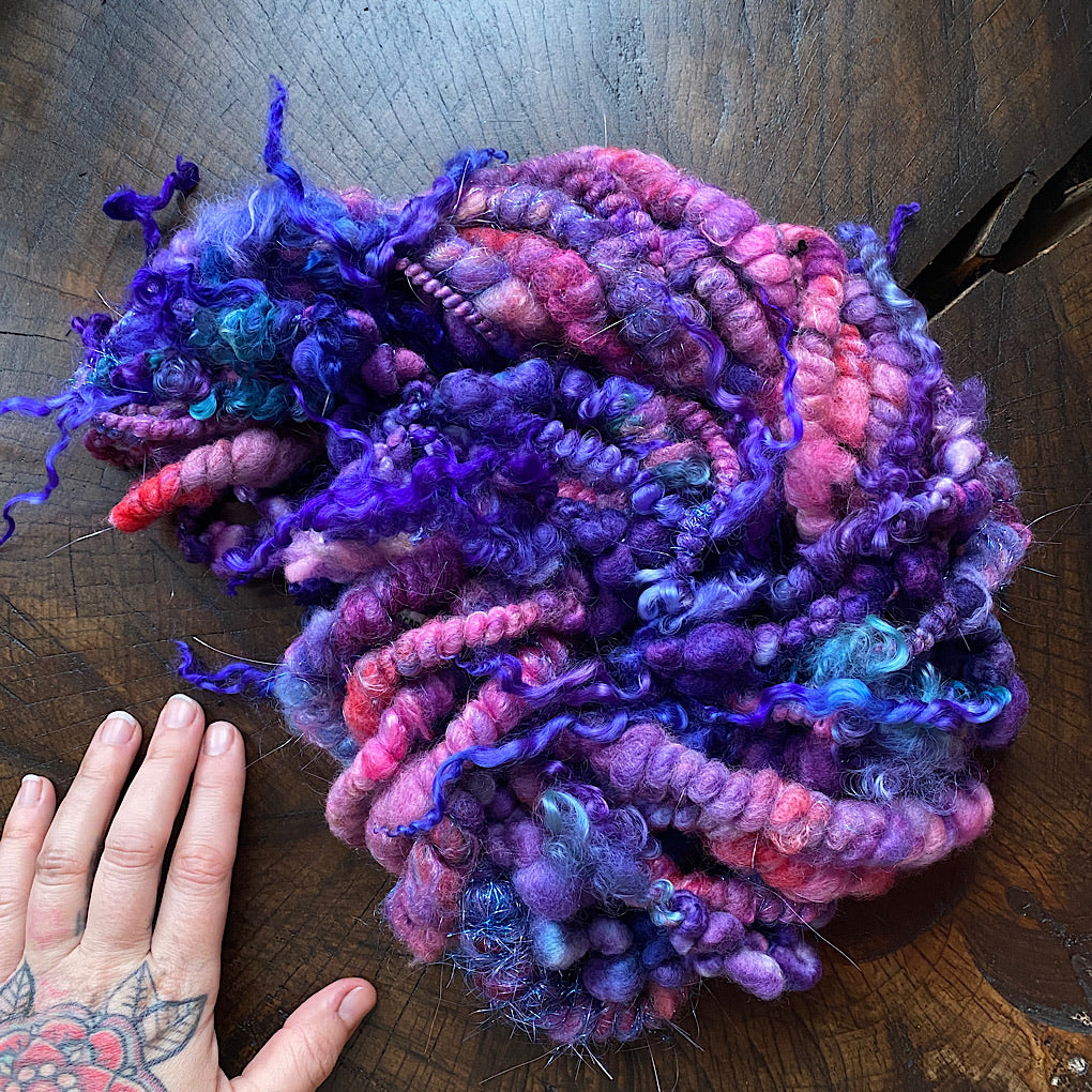 Sweet Ivy - Fluffy sparkly giant art yarn