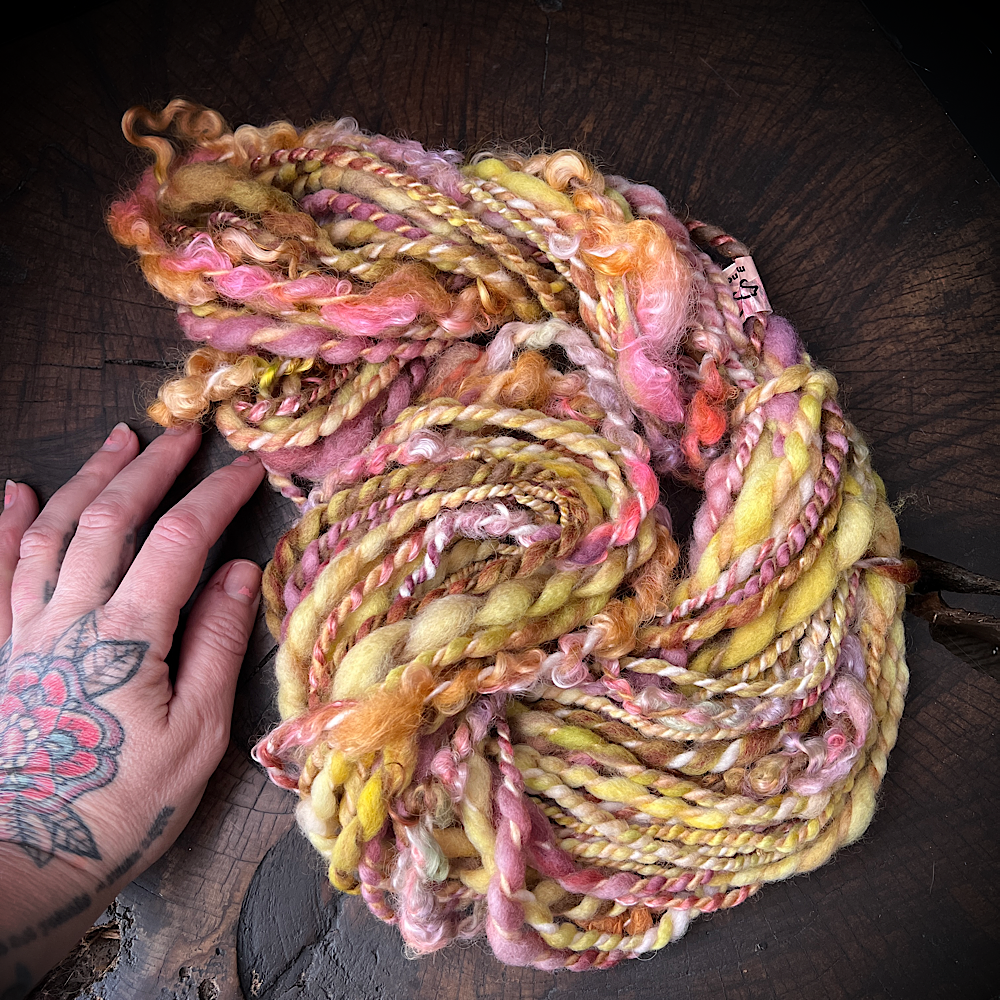 Honey and roses - mini twist yarn