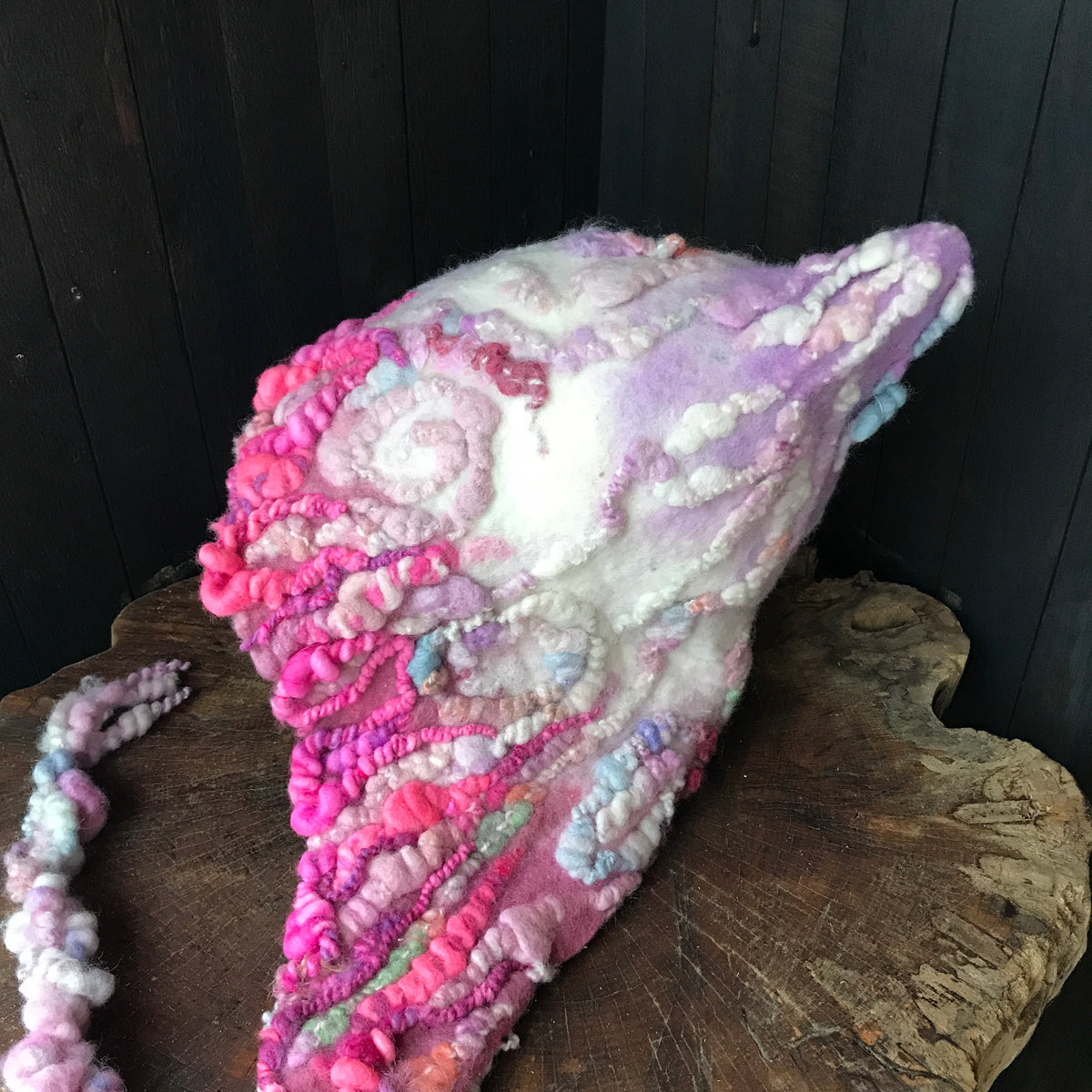 Pink felted hood Capuche rose en feutre - Mynoush