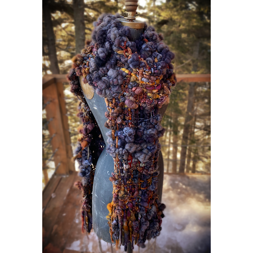 Beside the fireplace - Woven scarf - COMING SOON