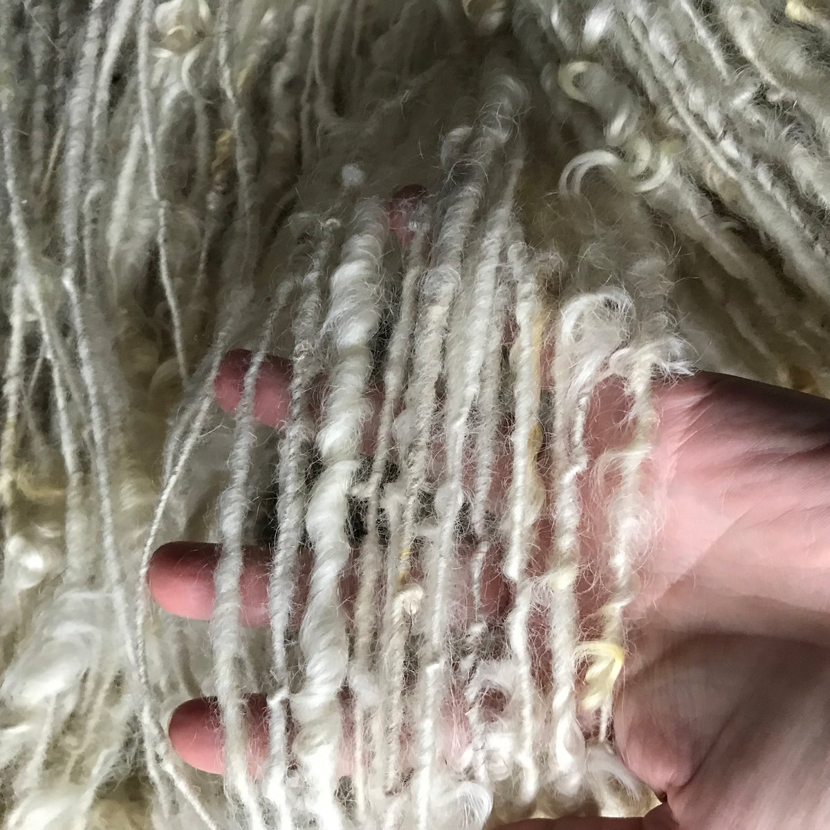 Natural white textured wool yarn 100 grams 46 yards skein - Mynoush