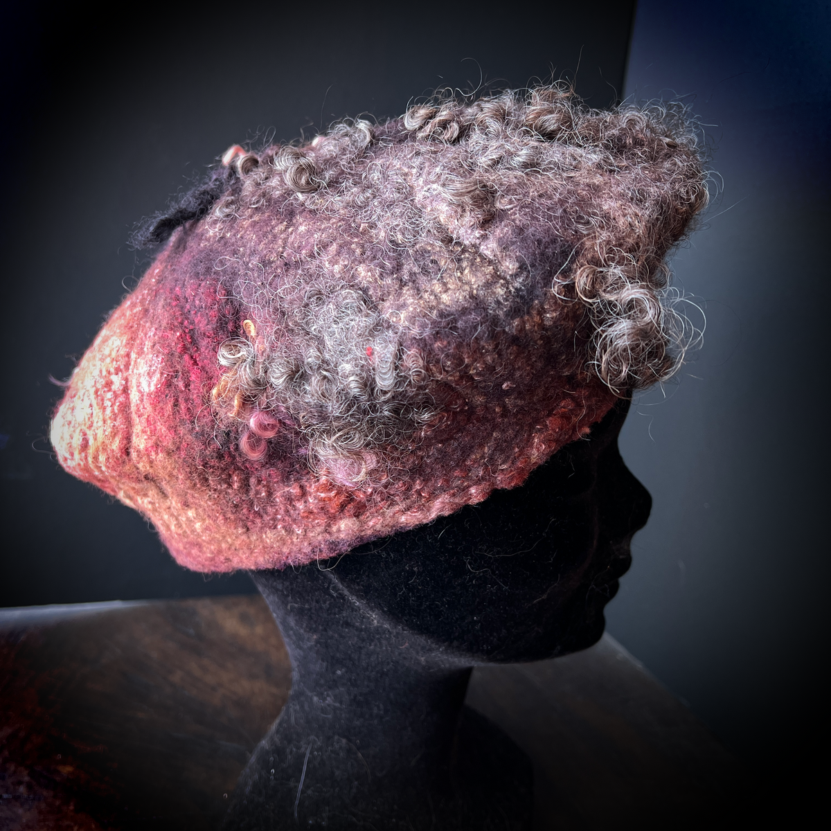 Merino silk beret 21“ 1/4