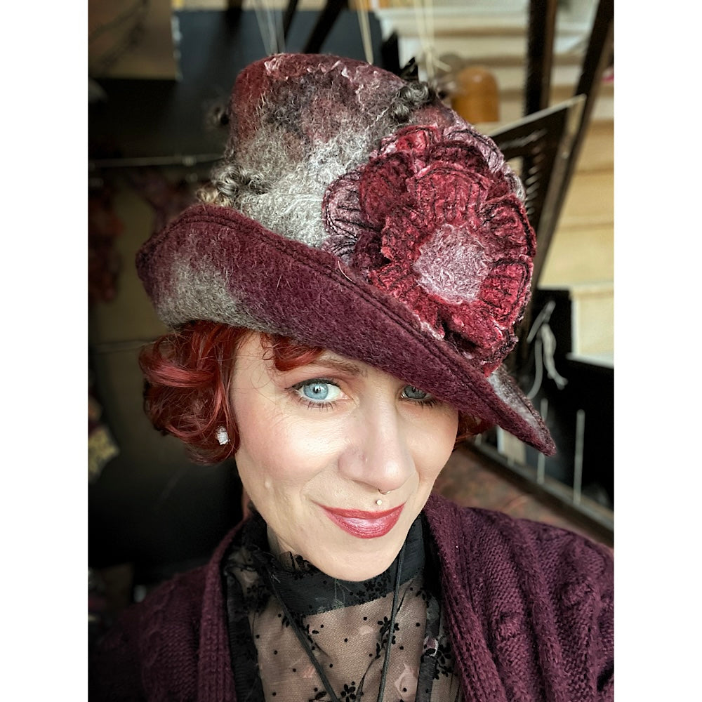 Felted top hat with rose - 23.5”