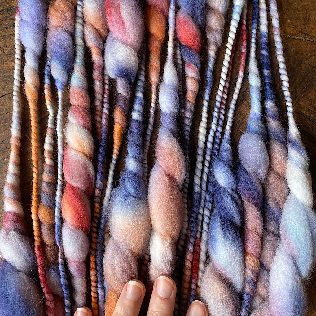 Après l’orage Extreme thick and thin merino yarn