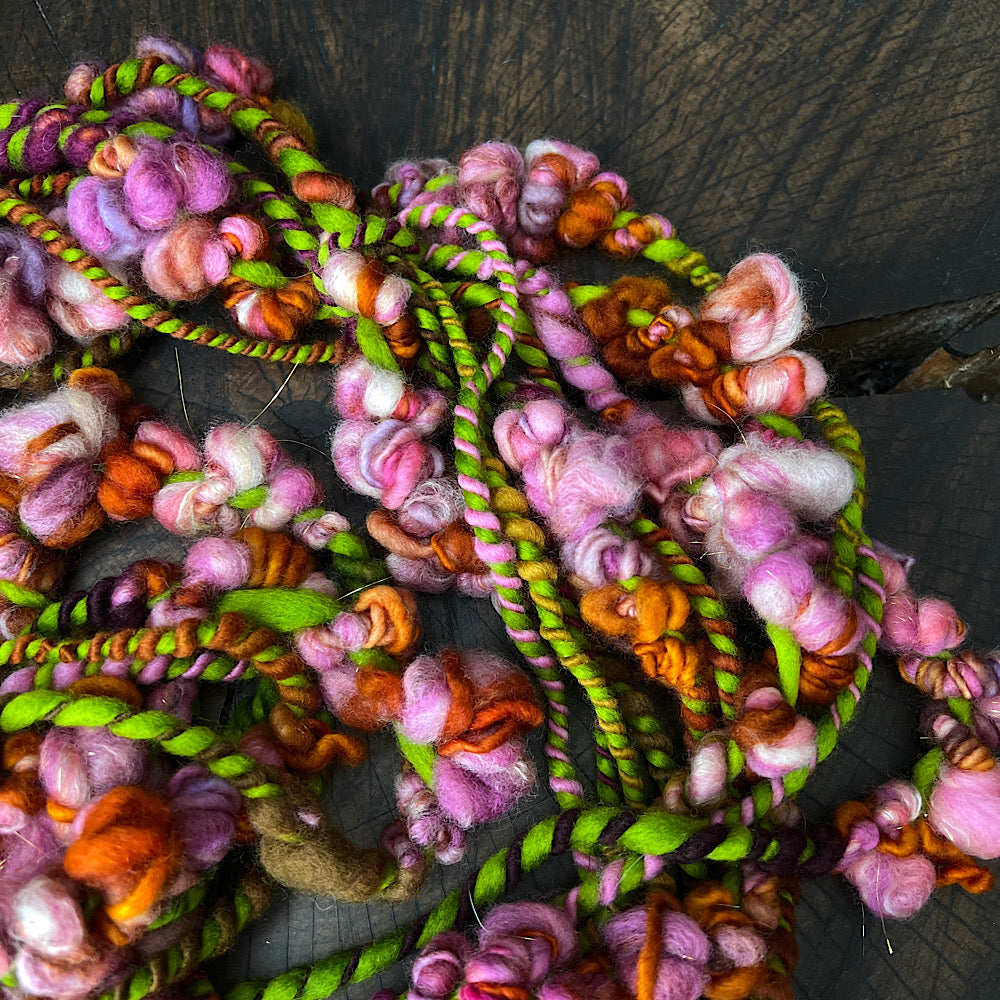 Roses embrace weaving art yarn