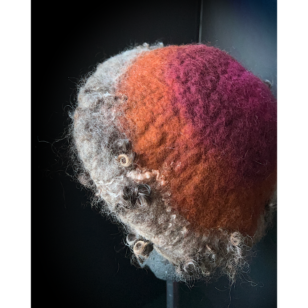 Felted beret with leaves size 22“ small