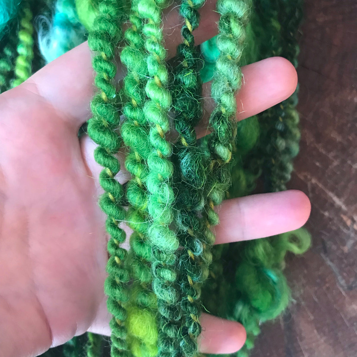 Green  art yarn yarn 100g 20y - Mynoush