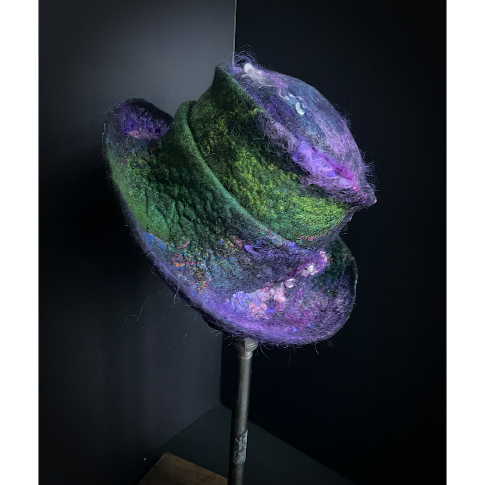 Felted hat size 23.5”