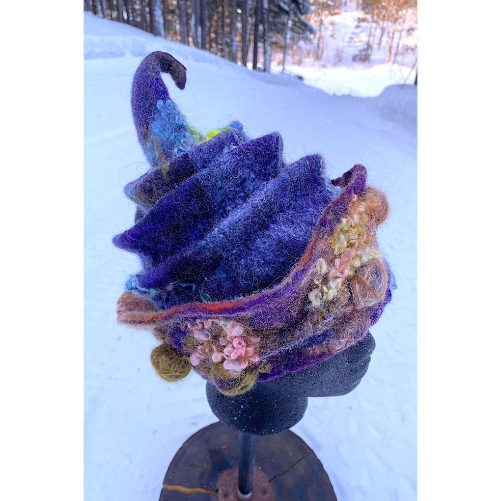 Nuit d’hiver - Felted hat 21“ small