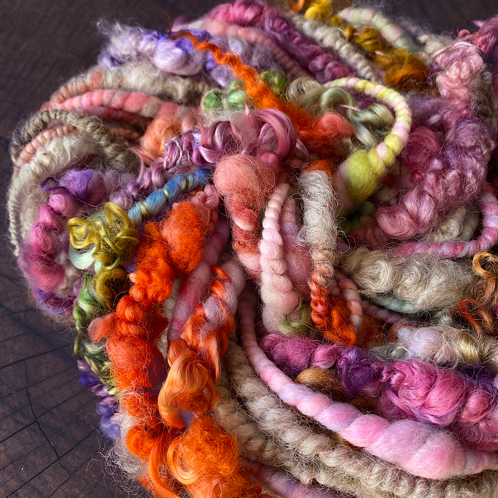 Golden rose Art yarn 2