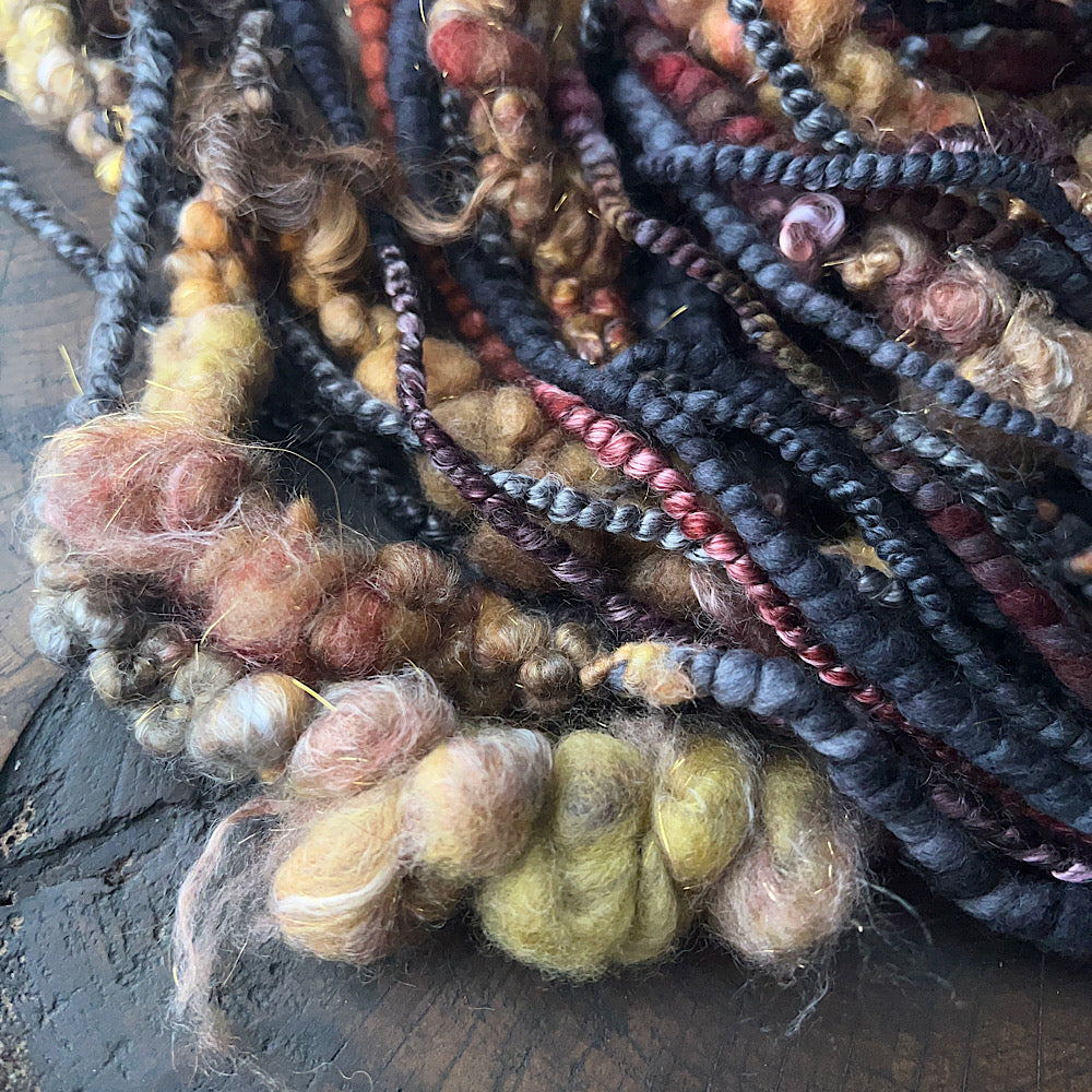 Clair obscur - large set of jumbo art yarn