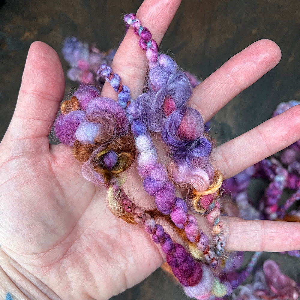 Jumbo boucle mini skein