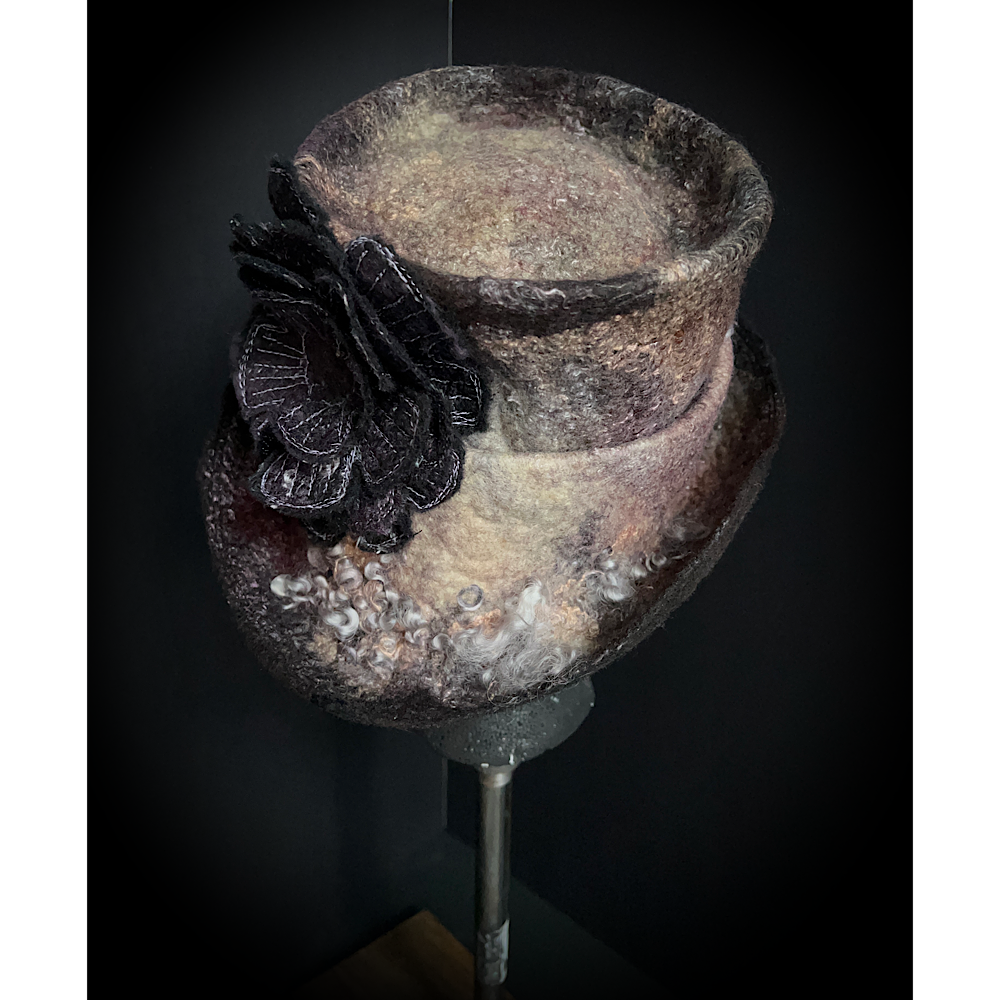 Felted top hat with rose - 24”