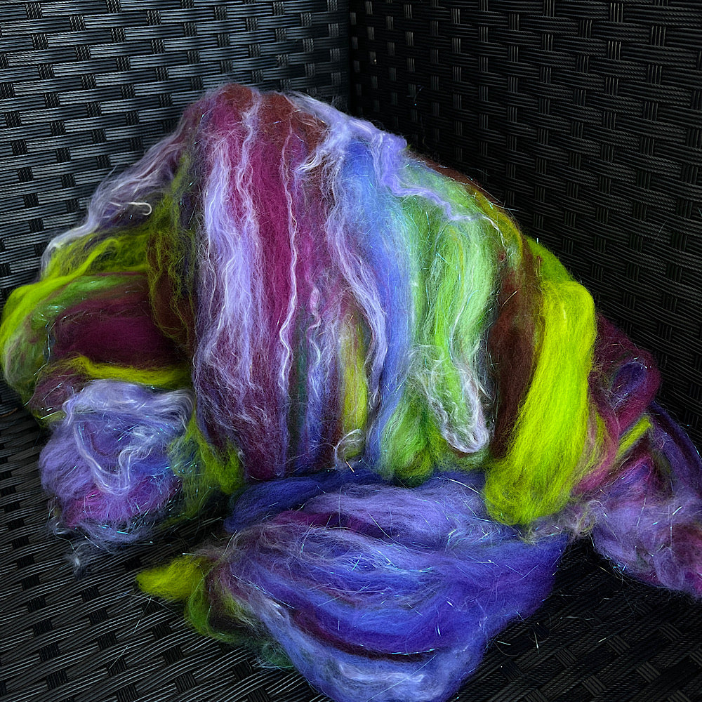 Batt for spinning yarn