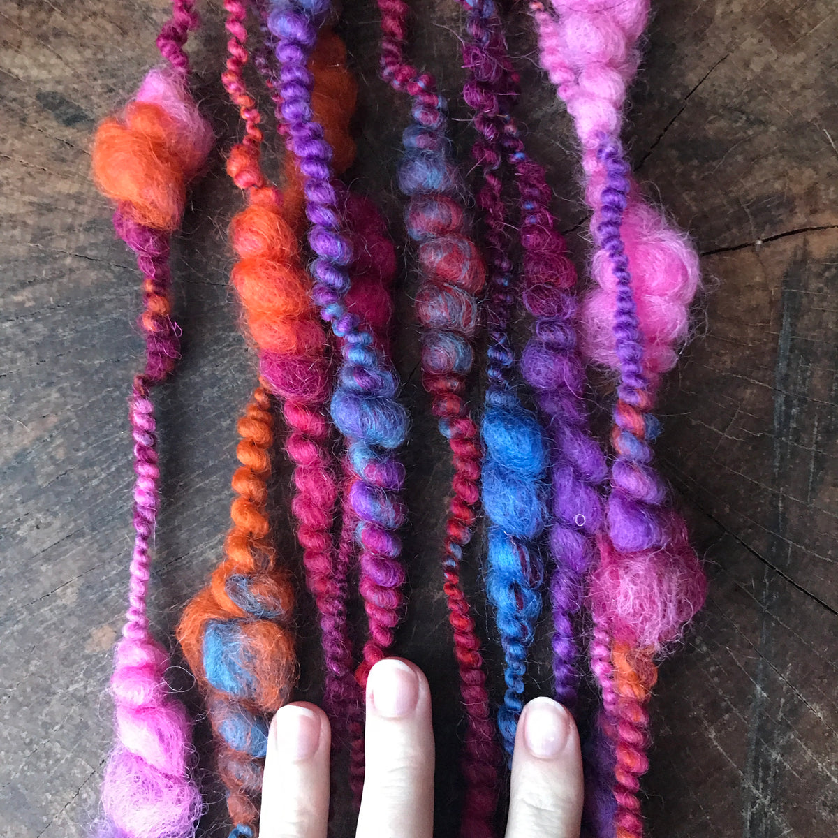 Rainbow art yarn 40g - Mynoush