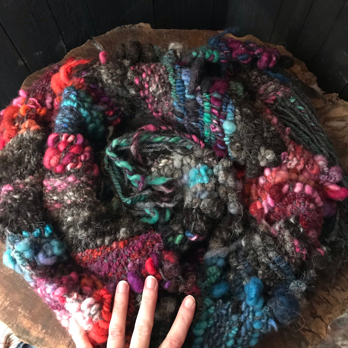 Black scarf 100% Wool - Foulard 100% laine noir - Mynoush