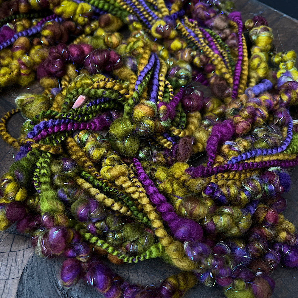 Roasted aubergines art yarn