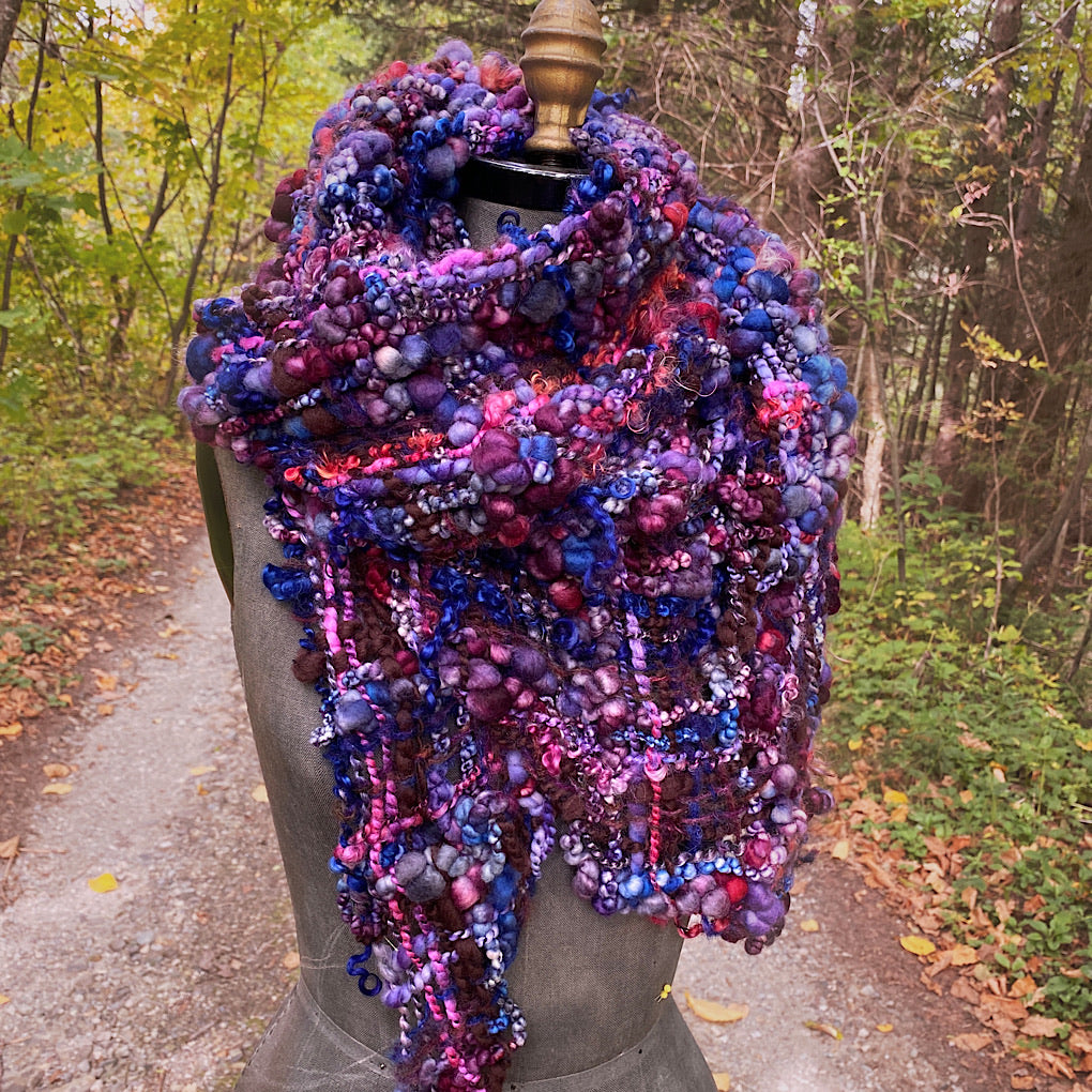 Nuit d’automne Woven Shawl