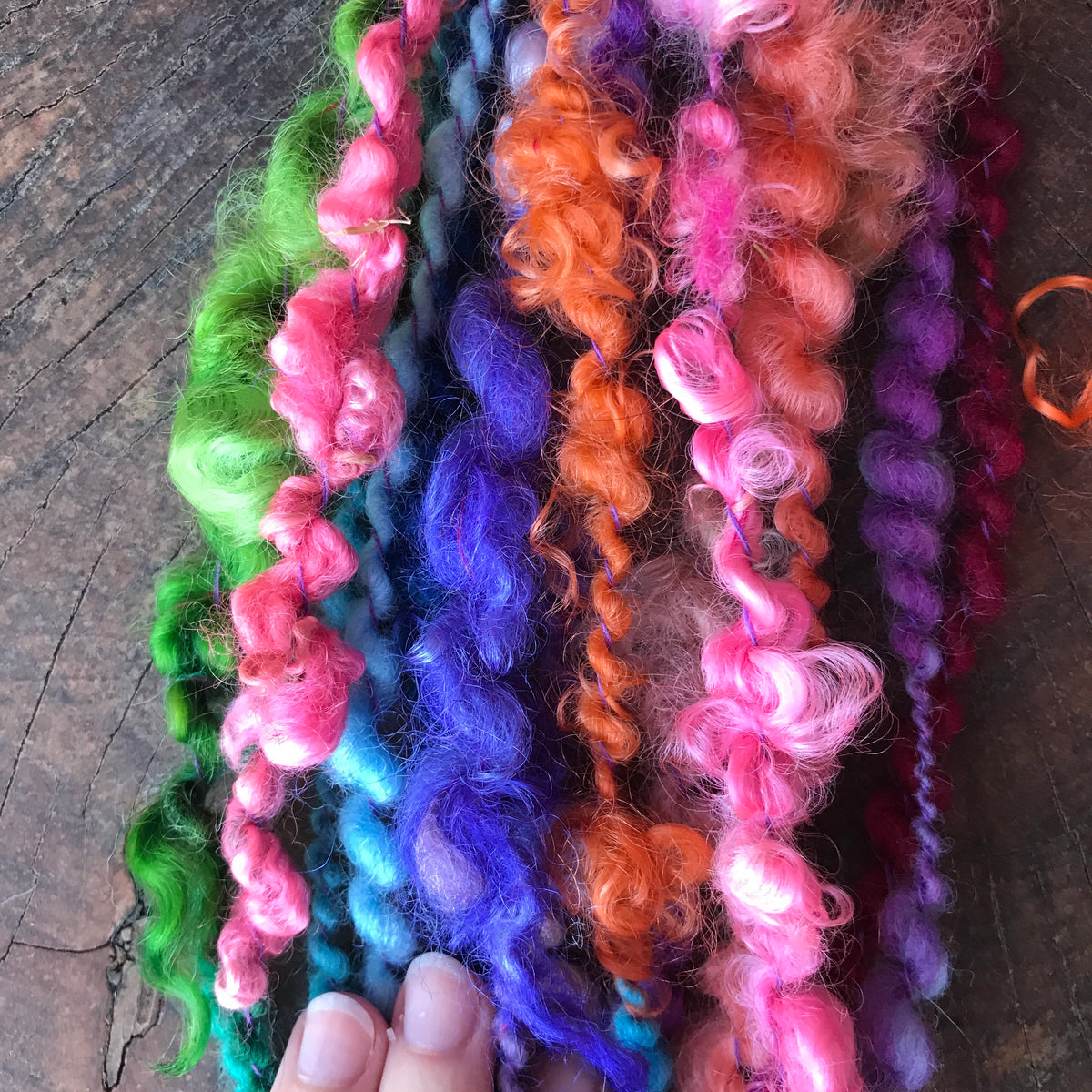 Rainbow lock spun art yarn 100g - Mynoush