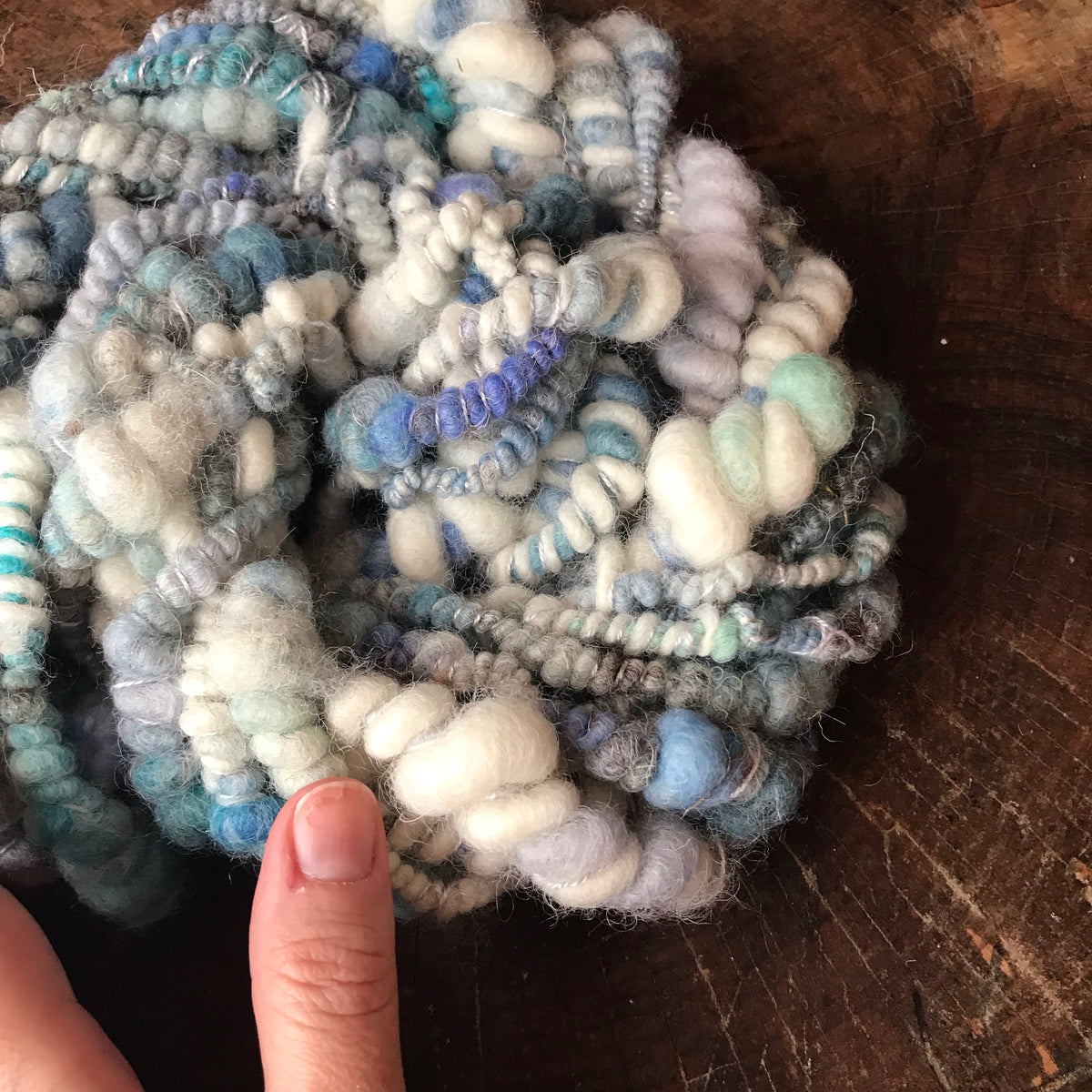 Blue hand spun yarn 100g 10y - Mynoush