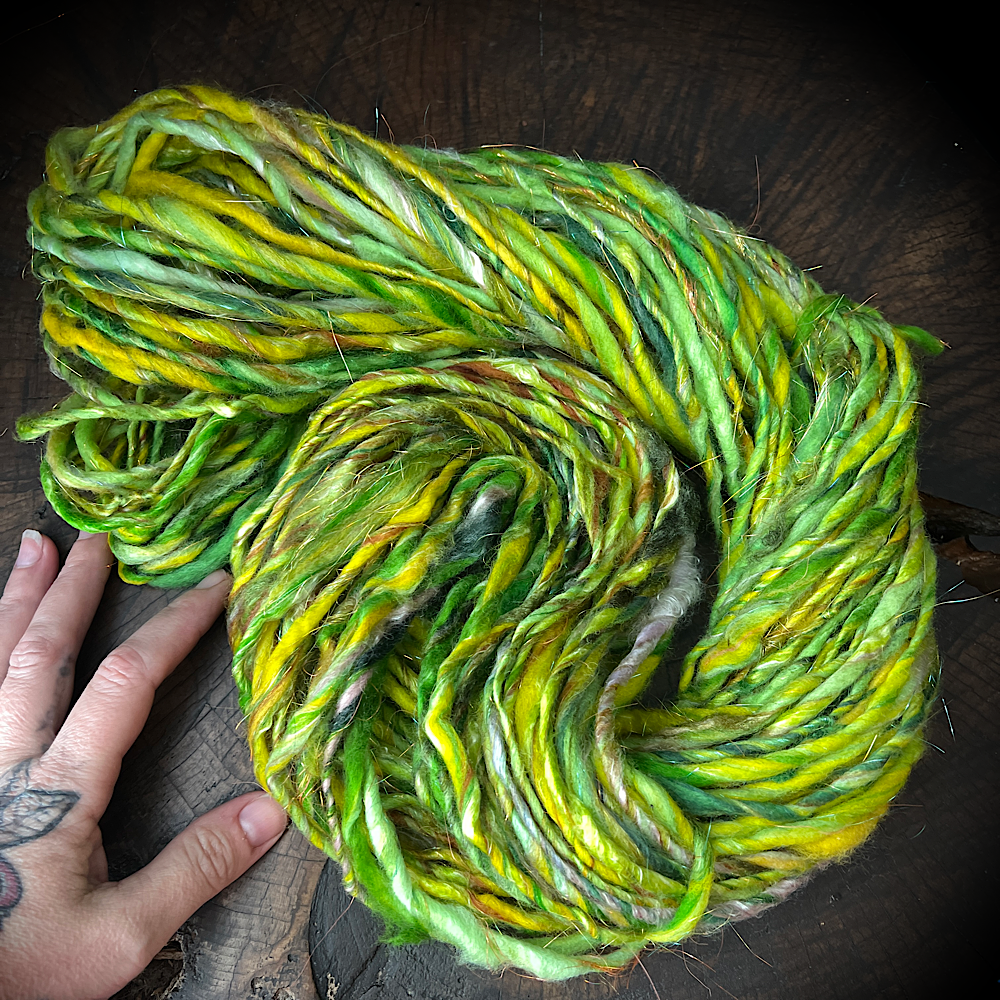 Green sparkly single yarn