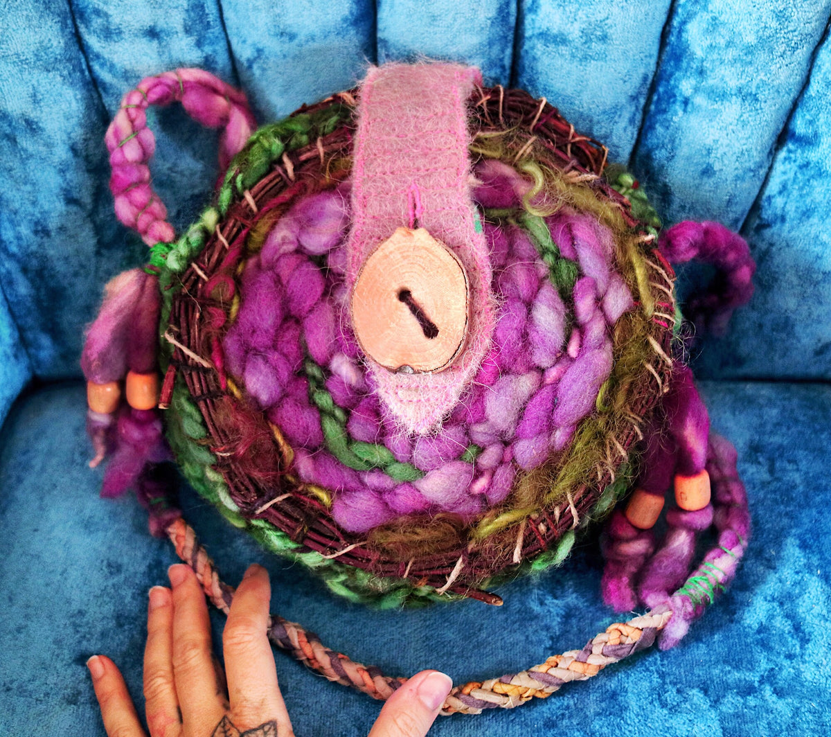 Purple hand woven handbag clutch - Mynoush