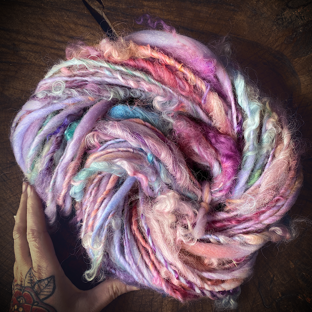 Lavande glacée art yarn