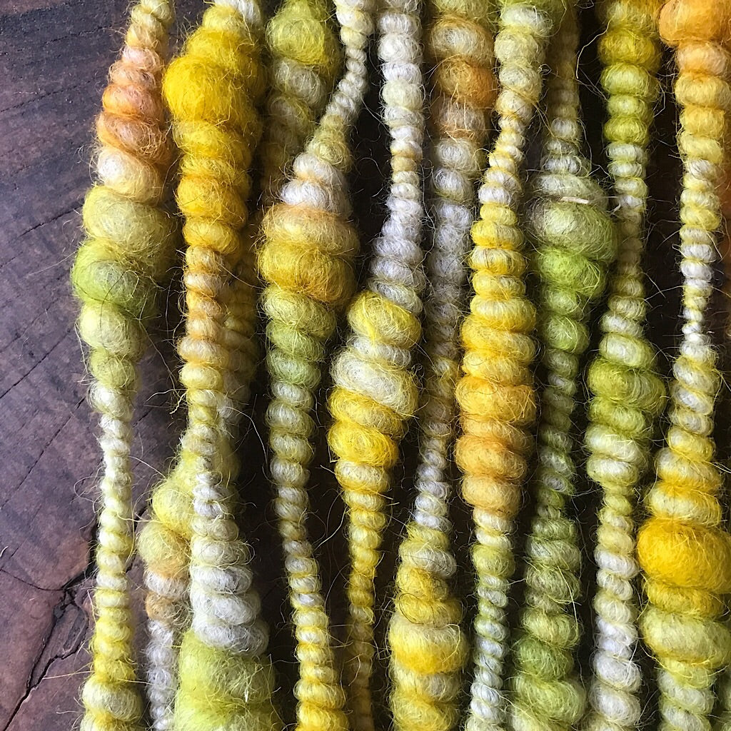 Mustard weaving yarn