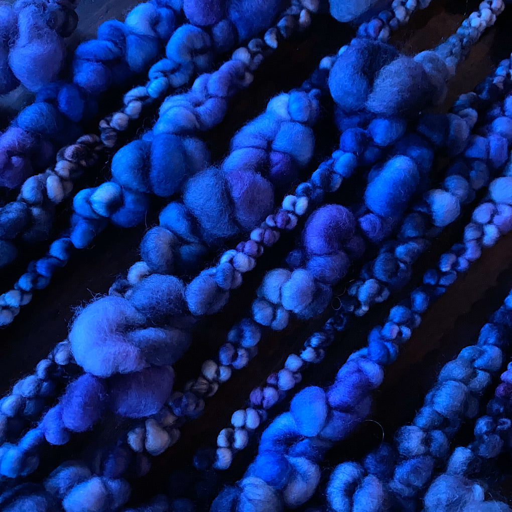 Blues Jumbo boucle Art yarn