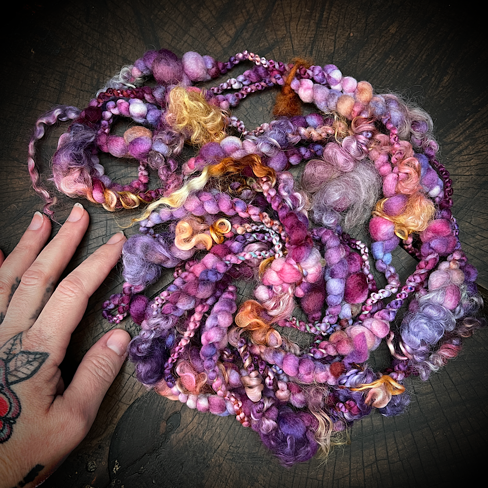 Jumbo boucle mini skein