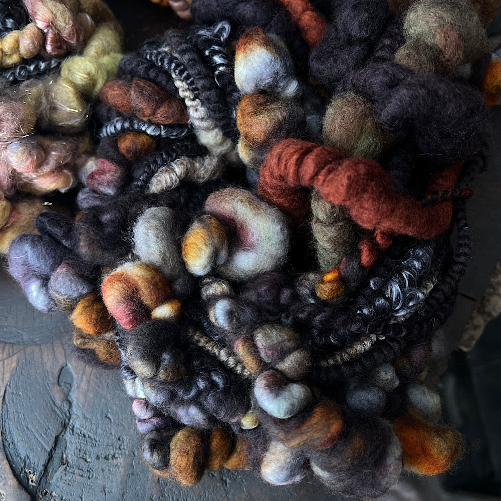 Clair obscur - large set of jumbo art yarn