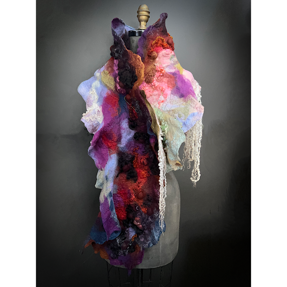 Felted scarf 2023