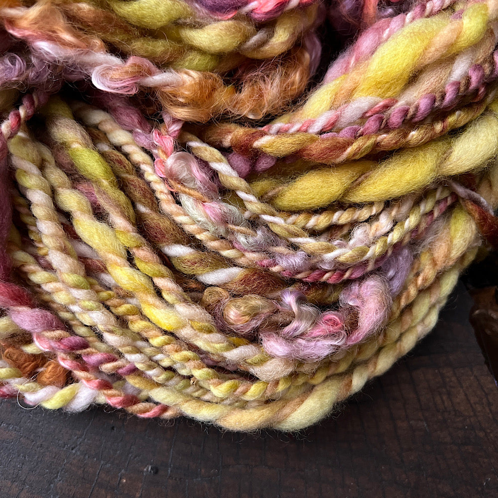 Honey and roses - mini twist yarn
