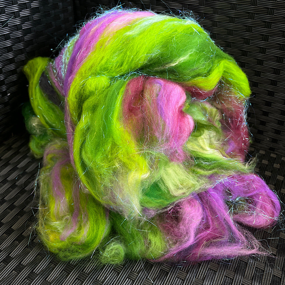 Batt for spinning yarn