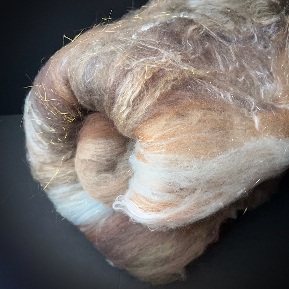 Batt for spinning yarn