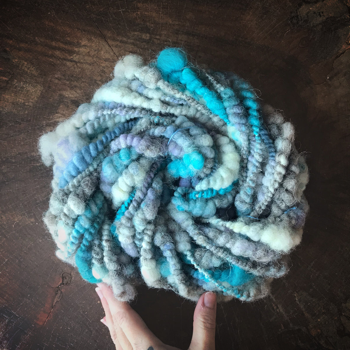 Blue hand spun yarn 100g 16y - Mynoush
