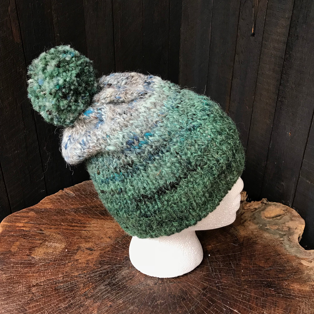 Green and grey unisex beanie 100% wool One size - Mynoush
