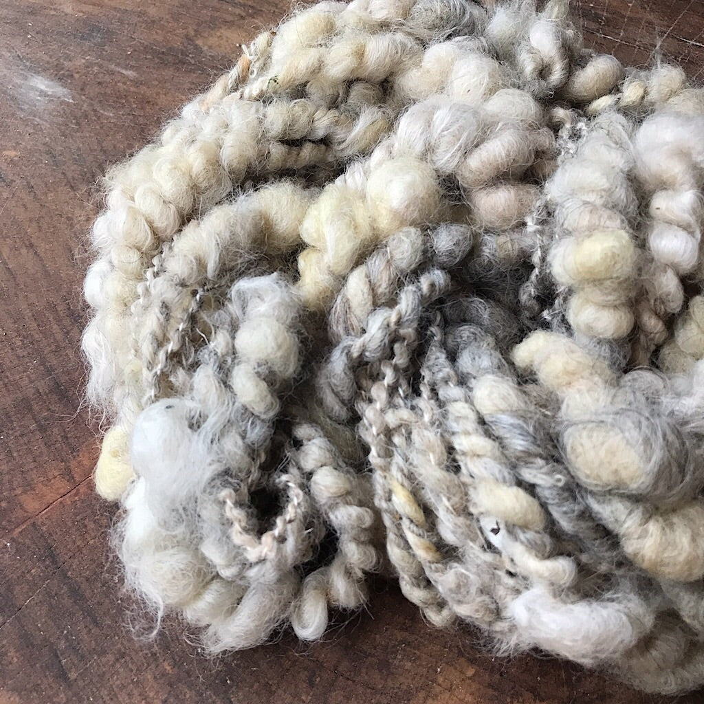 Au naturel grey Art yarn