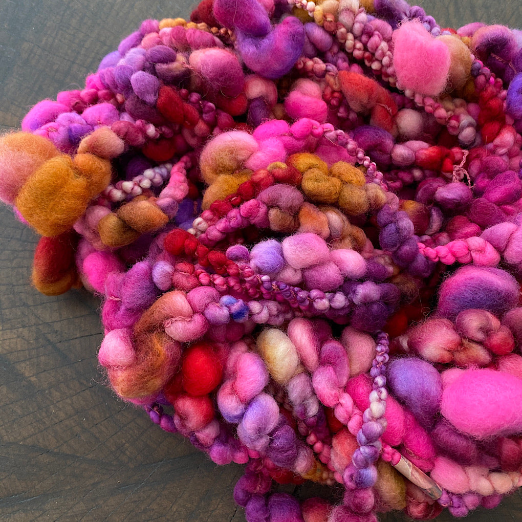 Raspberry sorbet Jumbo boucle Art yarn