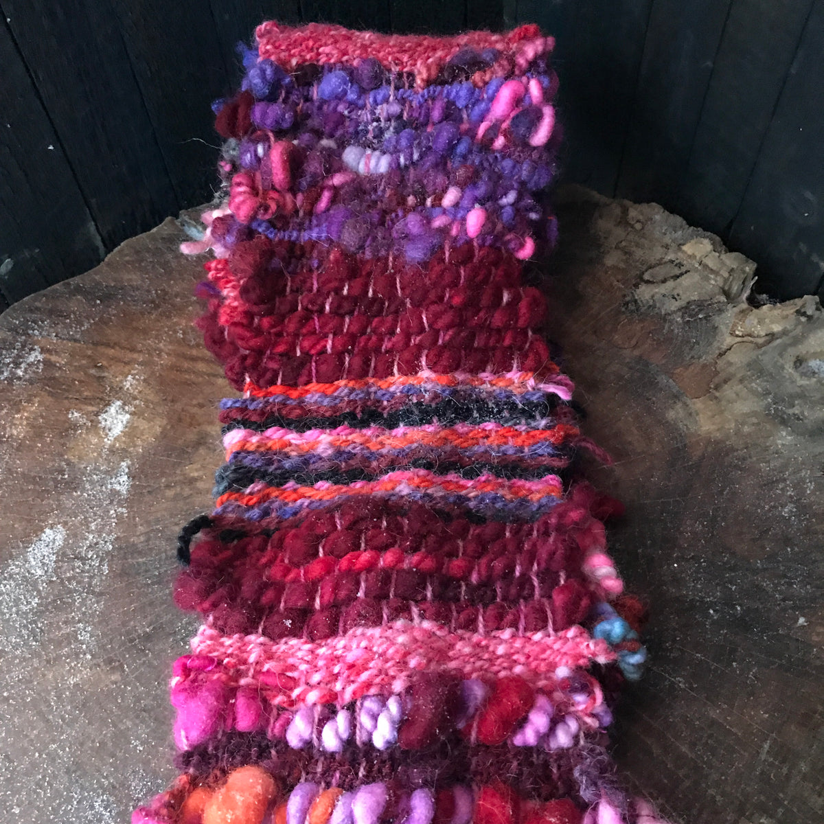 Red scarf 100% Wool - Foulard 100% laine rouge - Mynoush