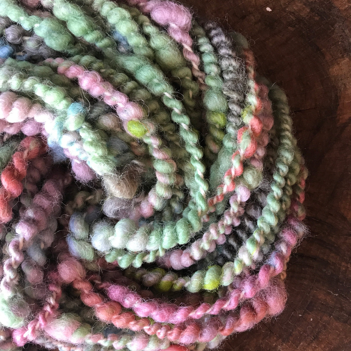 Pastel art yarn 85g 17y - Mynoush