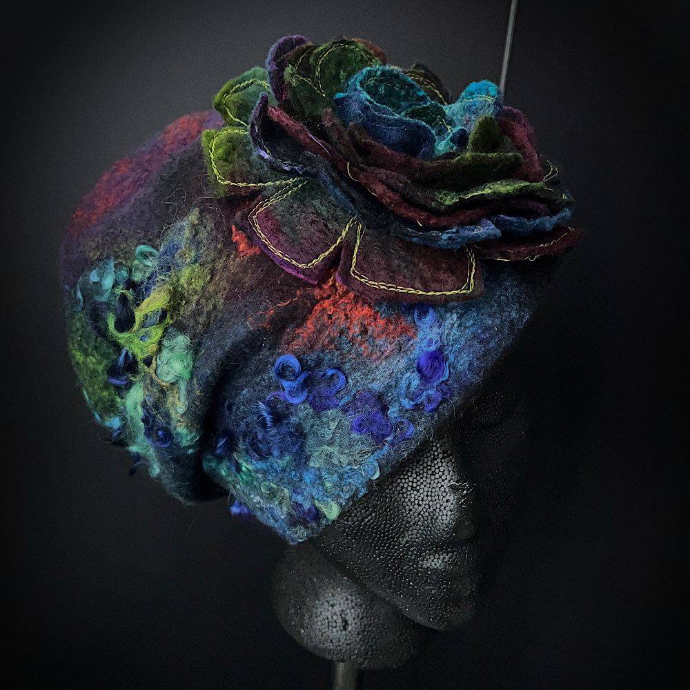 Slouchy Felted hat size 23.5” medium