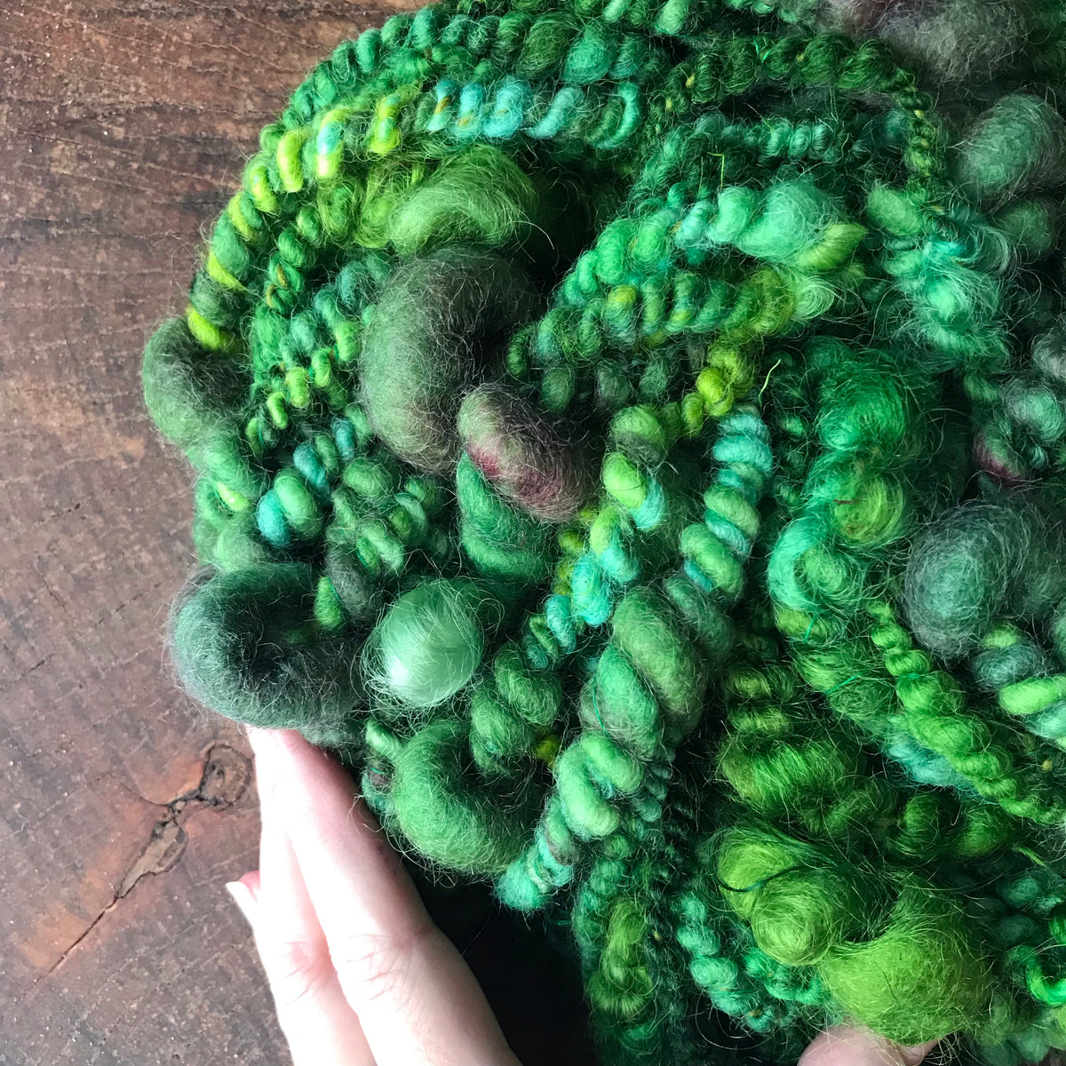 Green  art yarn yarn 100g 14y - Mynoush