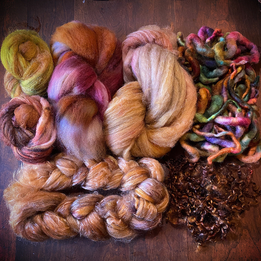 Gold Spinning kit Hand dyed roving