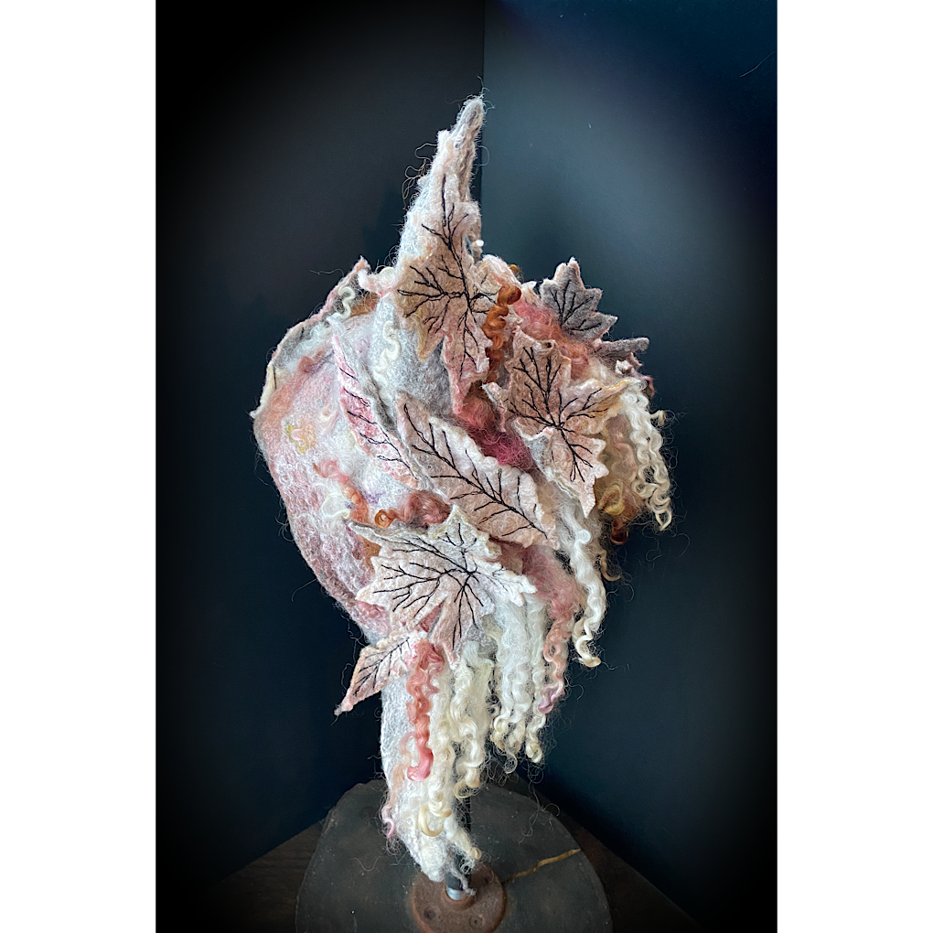 L’esprit des bois felted hood size 23“ STOCK