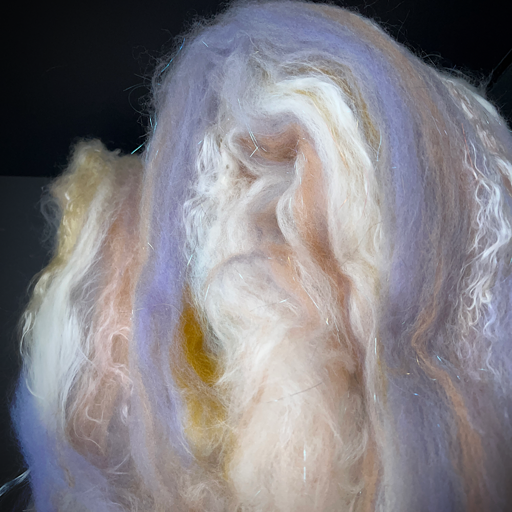 Batt for spinning yarn